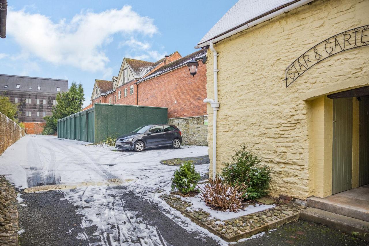 Vila 138E Old Star & Garter Mews Ludlow Exteriér fotografie
